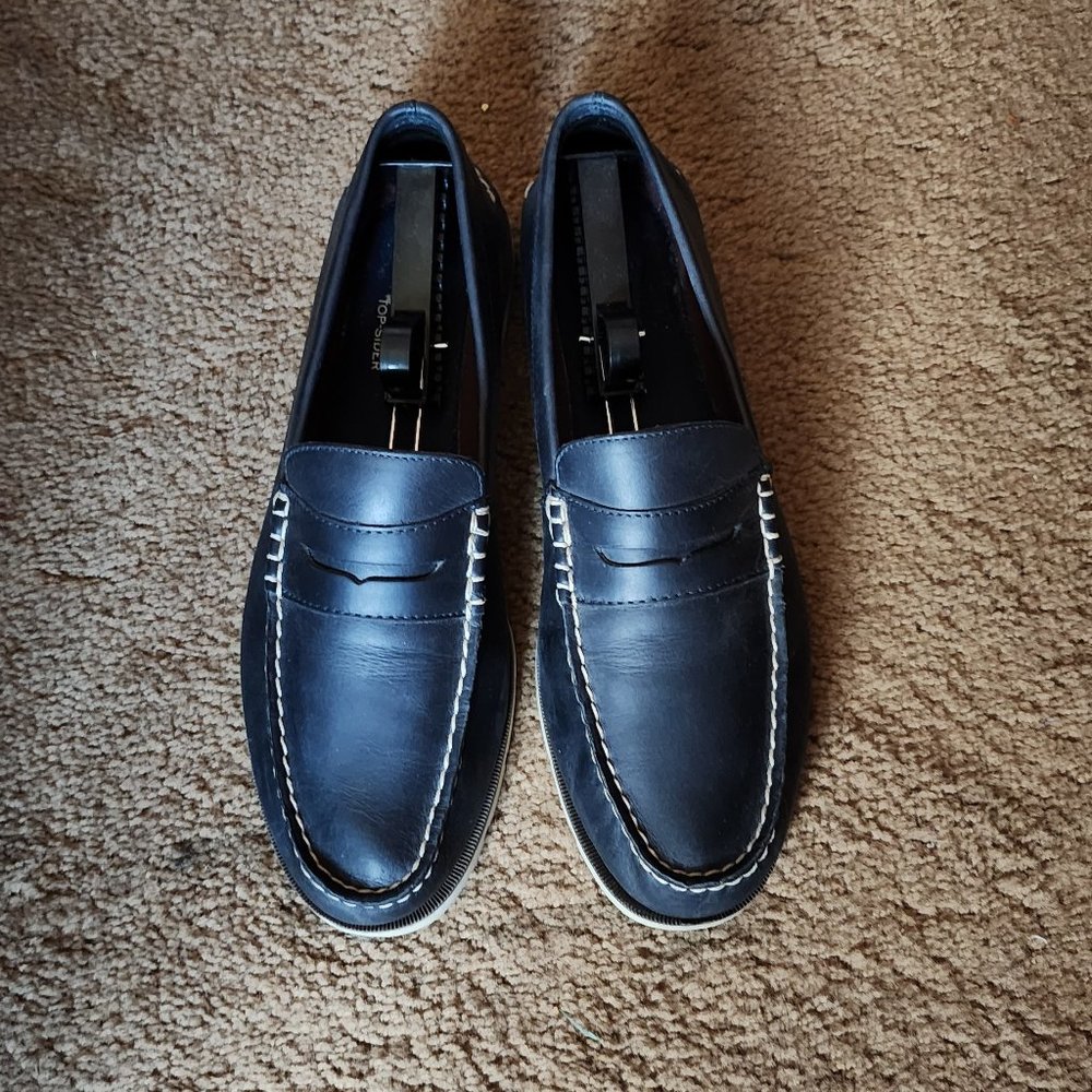 Men's Sperry Penny Loafer Boat Shoe in Navy Size 11D